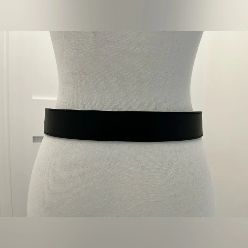 J Crew Double buckle belt in Italian leather Black Small shiny gold hardware - Picture 11 of 13